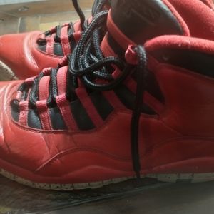 Jordans size 11 shoes